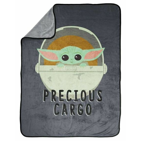 Disney Star Wars Baby Yoda Plush Throw 46" x 60" Mandalorian Precious Cargo NWT - Picture 3 of 10